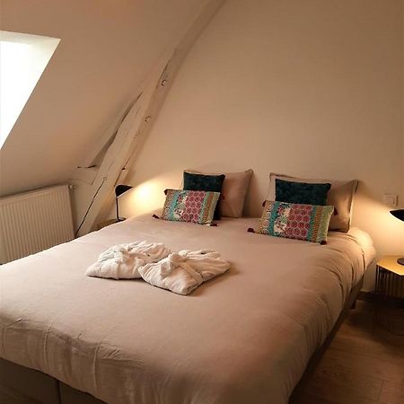 Le Feneau Maison D'Hotes Creuzier-le-Neuf Экстерьер фото