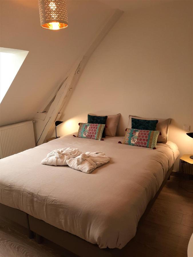 Le Feneau Maison D'Hotes Creuzier-le-Neuf Экстерьер фото